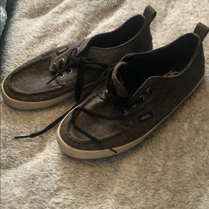Men’s 7.5 Vans shoes